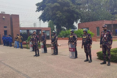জিয়া উদ্যান ও জাতীয় স্মৃতিসৌধসহ গুরুত্বপূর্ণ পয়েন্টে বিজিবি মোতায়েন