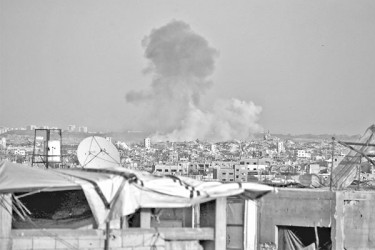 গাজায় ইসরায়েলের হামলা