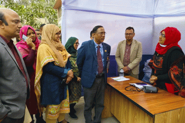 কুমারখালীতে ফ্রি মেডিকেল ক্যাম্প ও সংবর্ধনা প্রদান