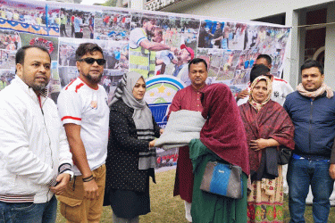 শীতার্তদের পাশে 'ক্লিন চাঁদপুর'