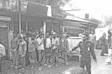 আগুনে পুড়ে কিশোরের মৃত্যু, ছাই ব্যবসাপ্রতিষ্ঠান