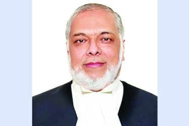 নতুন প্রধান বিচারপতির শপথ আজ