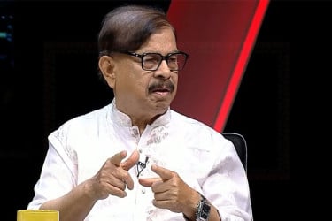 মান্নার নির্বাচনে অংশ নেয়ার সুযোগ নেই: রাষ্ট্রপক্ষের আইনজীবী