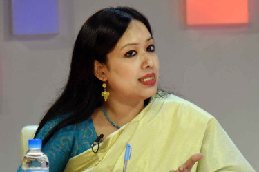 সবাই যেহেতু হাঁস চাচ্ছে, তাই আমারও আপত্তি নেই : রুমিন ফারহানা