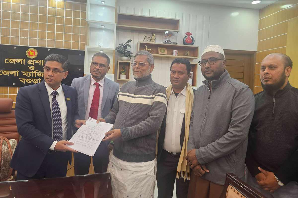 বগুড়া-১ আসনে বিএনপি প্রার্থীর মনোনয়নপত্র দাখিল