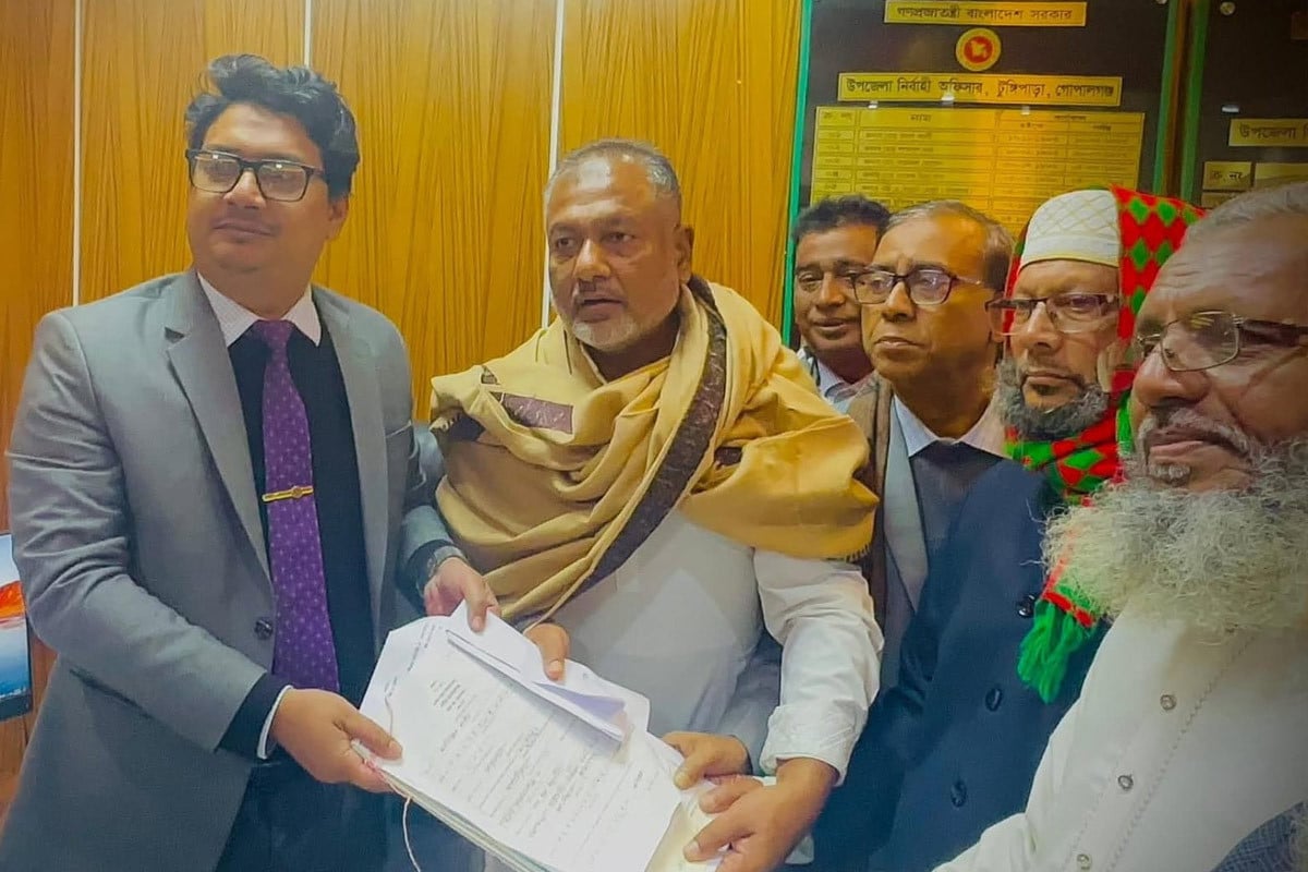 গোপালগঞ্জ-৩ আসনে মনোনয়নপত্র জমা দিলেন এস এম জিলানী