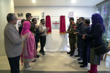 ডিএনসিসিতে শুরু হয়েছে মহান মুক্তিযুদ্ধের পোস্টার প্রদর্শনী