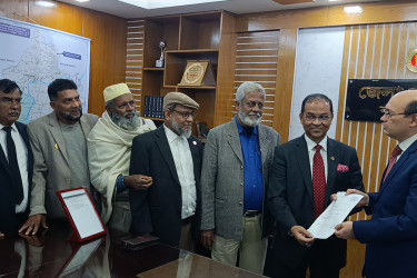 ঝালকাঠিতে ২৫ জনের মনোনয়নপত্র দাখিল