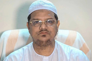 বাংলাদেশের রাজনৈতিক চর্চায় উজ্জ্বল চরিত্র ছিলেন খালেদা জিয়া : চরমোনাই পীর