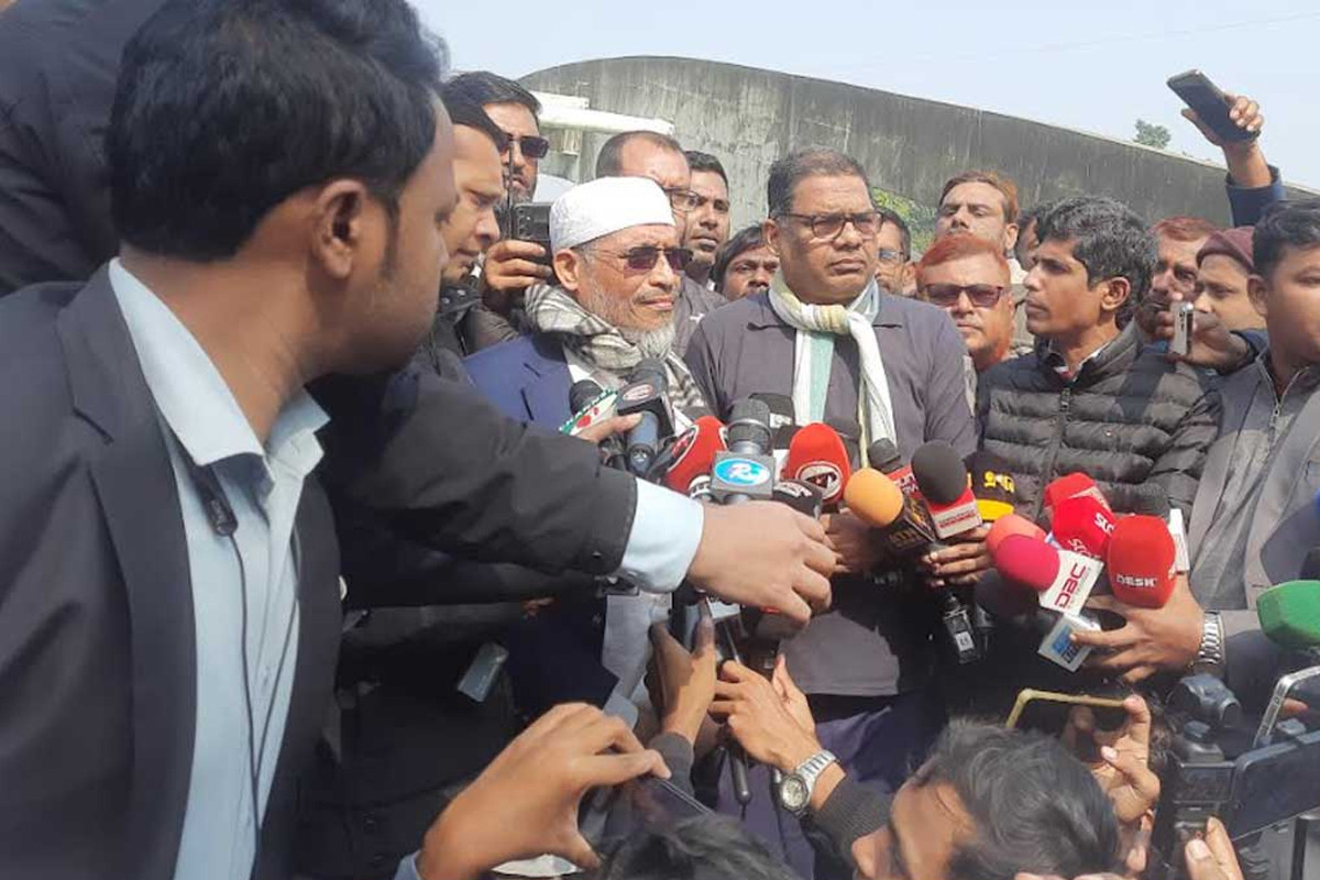 সার্বভৌমত্ব রক্ষায় মায়ের মতোই গুণাবলি রয়েছে তারেক রহমানের : বাবর
