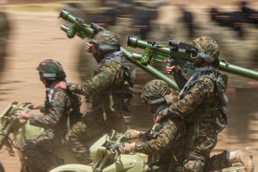 অস্ত্র সমর্পণের সীমা শেষ, আবারও কি শুরু হচ্ছে ইসরায়েল-হিজবুল্লাহ যুদ্ধ?