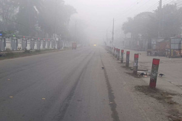 মাদারীপুরে শৈত্যপ্রবাহে বিপর্যস্ত জনজীবন