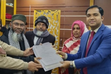 যুক্তরাজ্যের নাগরিকত্ব ত্যাগ করা সেই প্রার্থীর মনোনয়ন বাতিল