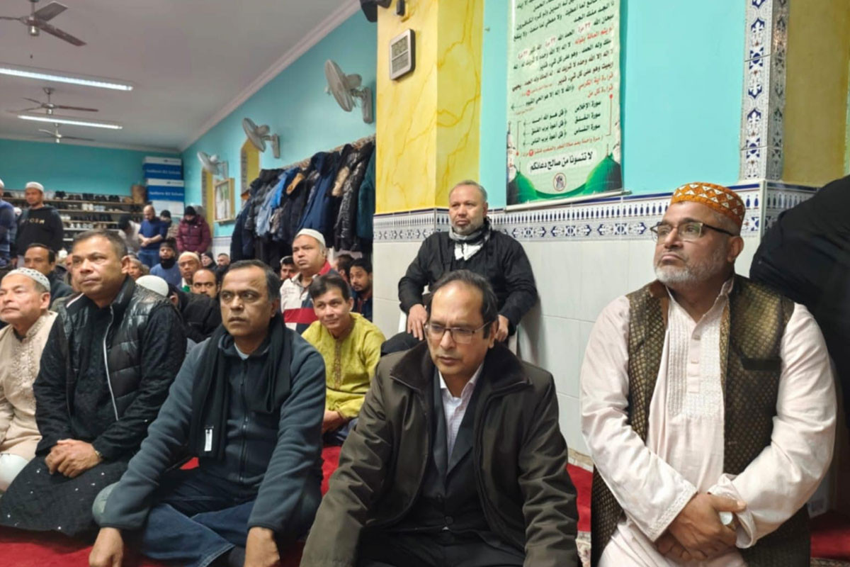 খালেদা জিয়ার রুহের মাগফিরাত কামনায় জার্মানিতে দোয়া