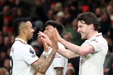 বোর্নমাউথকে হারিয়ে শীর্ষস্থান মজবুত করল আর্সেনাল