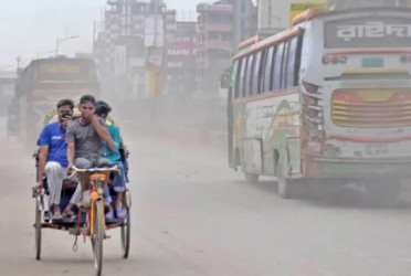 বায়ুদূষণের শীর্ষে দিল্লি, ঢাকার পরিস্থিতি কী?