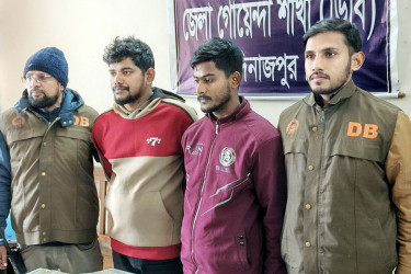 চিরিরবন্দরে পুলিশ সুপার পরিচয়ে প্রতারণা, দুই প্রতারক আটক