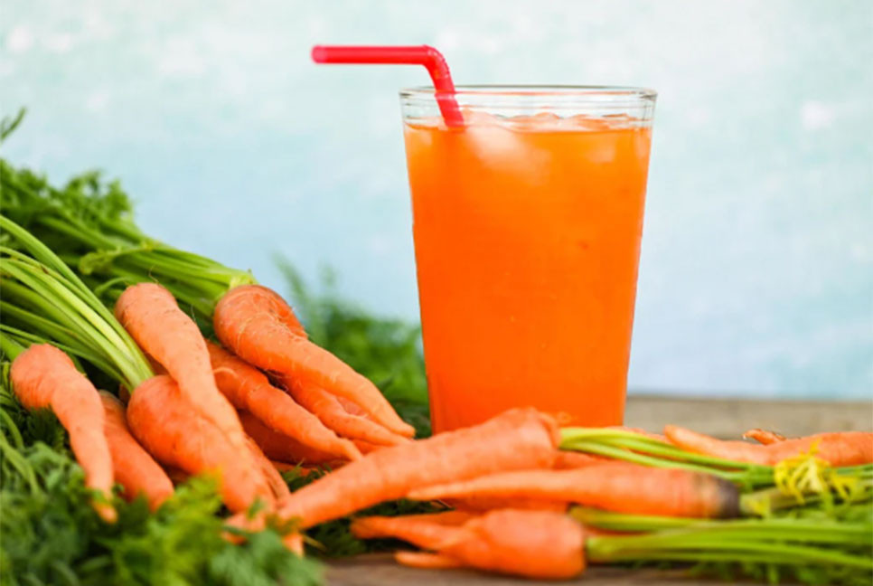 খালি পেটে গাজরের রস খাওয়ার উপকারিতা