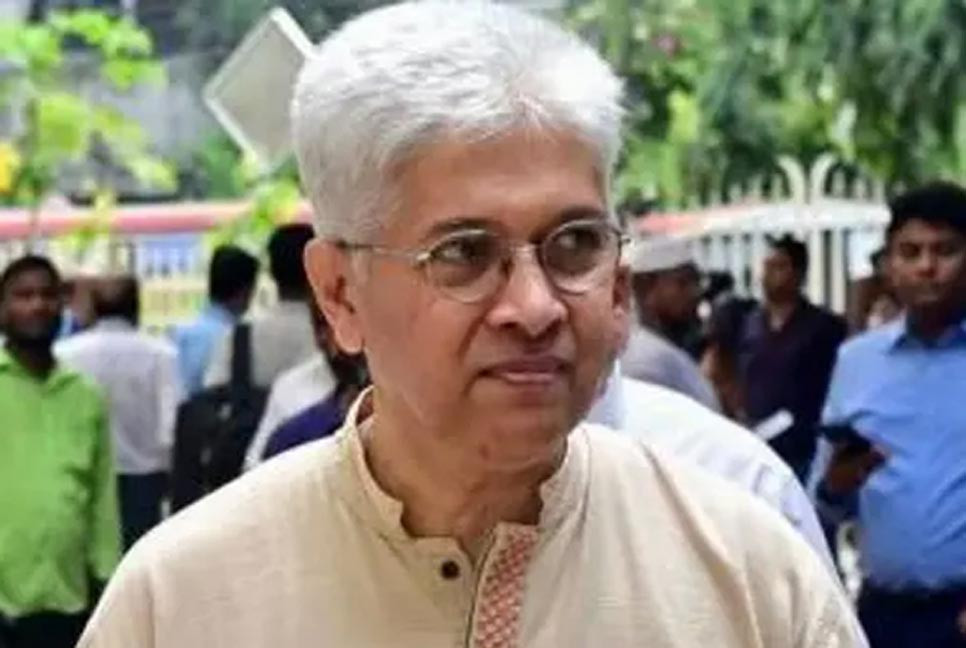 গণভোটে দেশ পাবে শত বছরের দিকনির্দেশনা : উপদেষ্টা আদিলুর