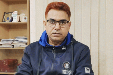 হাতীবান্ধায় ওসির সঙ্গে আওয়ামী লীগ নেতাদের ‘গোপন বৈঠক’, তদন্ত কমিটি গঠন