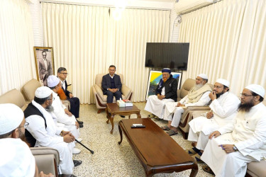 তারেক রহমানের সঙ্গে জমিয়তে ওলামায়ে ইসলাম ও ইসলামী ঐক্যজোট নেতাদের সাক্ষাৎ