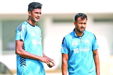 রংপুর রাইডার্সের জয়ে ফেরার ম্যাচ