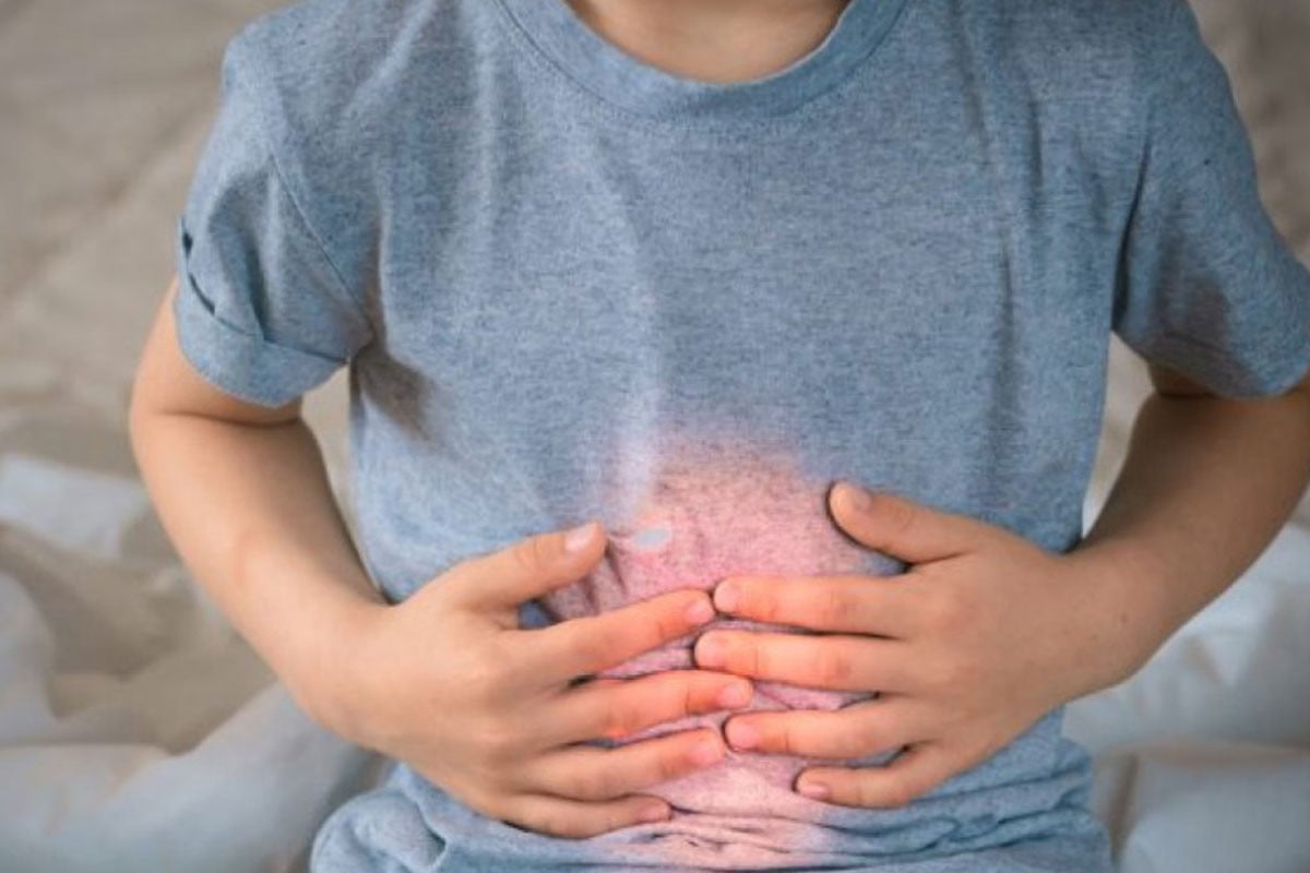 শিশুর ঘন ঘন পেটে ব্যথা কেন হয়? জেনে নিন প্রতিকার