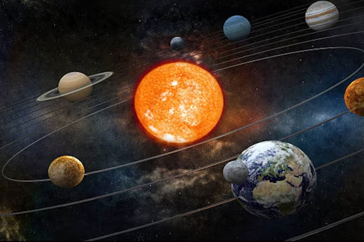 সৌর ঝড়ের প্রভাবে পৃথিবীর চৌম্বক ক্ষেত্রের বড় পরিবর্তন