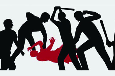 উচ্ছেদ অভিযানে হামলা, চার বন কর্মকর্তা আহত