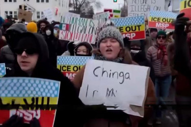 নিরাপত্তারক্ষীর গুলিতে তরুণীর মৃত্যু, যুক্তরাষ্ট্রজুড়ে বিক্ষোভ