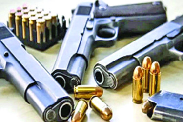 অস্ত্র উদ্ধার-সন্ত্রাসী গ্রেপ্তারে কার্যকর পদক্ষেপ চায় ইসি