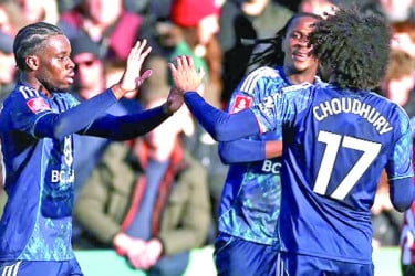 এফএ কাপের কোয়ার্টারে হামজার লিস্টার সিটি