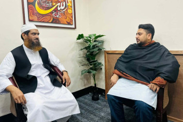 খেলাফত মজলিস আমিরের সঙ্গে নাহিদ ইসলামের বৈঠক