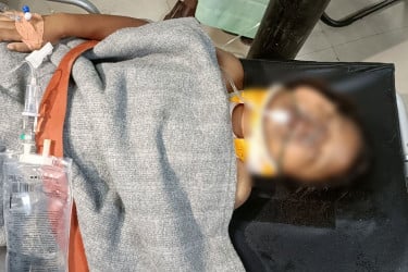 টেকনাফে গুলিবিদ্ধ স্কুলছাত্রী হুজাইফা লাইফ সাপোর্টে