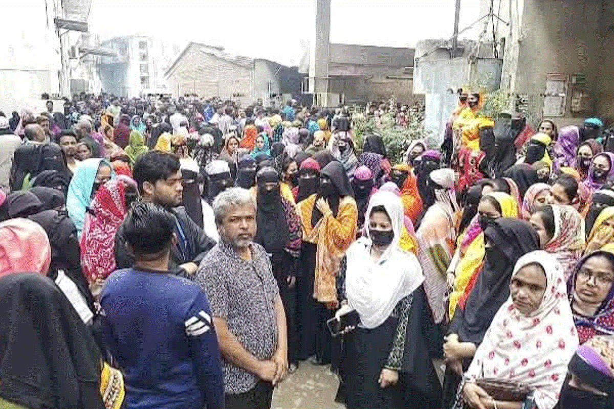 ছুটির ভাতা দাবিতে আন্দোলন, সিদ্ধিরগঞ্জে পোশাক কারখানা বন্ধ