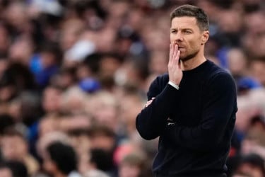 বরখাস্তের পর রিয়ালকে নিয়ে বার্তা আলোনসোর