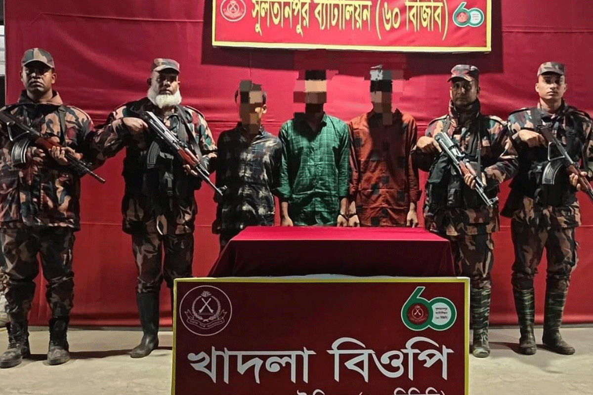 কসবা সীমান্তে হত্যা মামলার তিন আসামি আটক