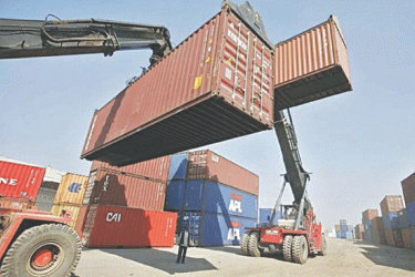 আফগানিস্তানের কার্গো পণ্য ছাড়ের অনুমতি দিল ইসলামাবাদ