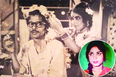 তিন দিন নড়তে পারেননি নাসিমা খান