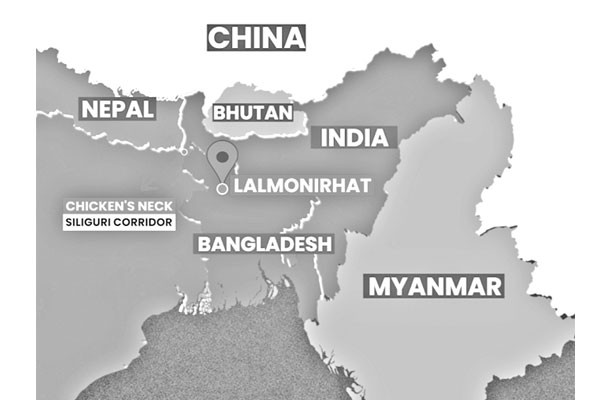 চিকেন্স নেকে পাঁচ বিমানঘাঁটি সচল করছে ভারত