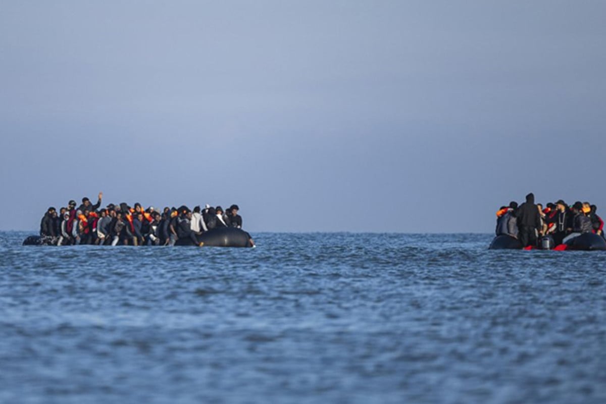 অভিবাসীদের নিতে আপত্তি, বিনিময়ে অর্থ দেবে পর্তুগাল