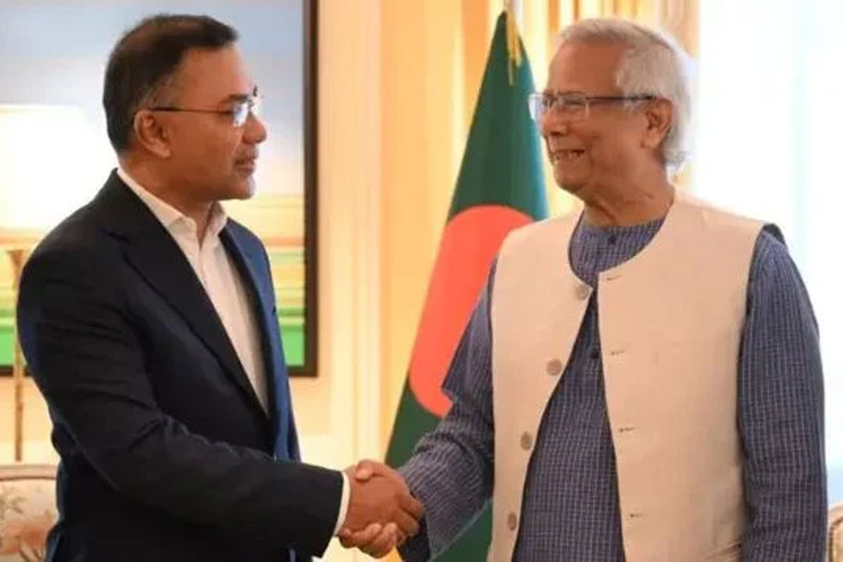 প্রধান উপদেষ্টার সঙ্গে সাক্ষাতে সপরিবারে যমুনায় তারেক রহমান