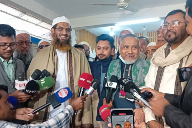 ইসলামী আন্দোলনকে একত্র করে চূড়ান্ত প্রার্থী ঘোষণার আশা মামুনুল হকের