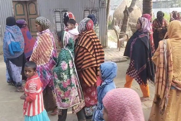 শিবচরে গৃহবধূকে গলা কেটে হত্যা, স্বামী আটক