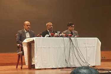 গণঅভ্যুত্থান সুরক্ষা ও দায়মুক্তি নির্ধারণ আইন অনুমোদন : আসিফ নজরুল