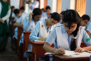 এসএসসি পরীক্ষা শুরু ২১ এপ্রিল, সময়সূচি প্রকাশ