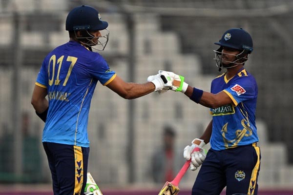 নোয়াখালীকে বিদায় করে টেবিলের শীর্ষে চট্টগ্রাম রয়্যালস