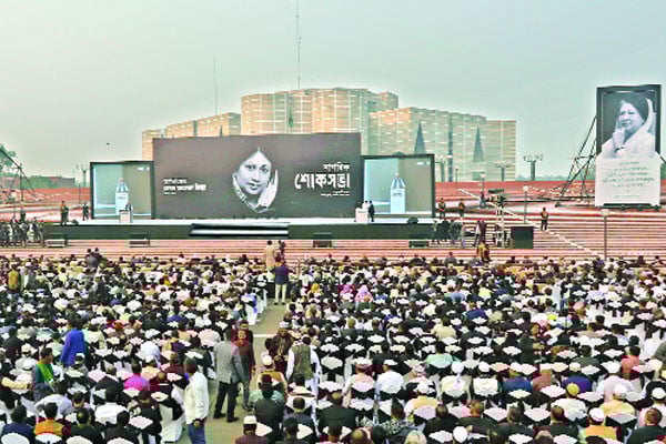 মৃত্যুঞ্জয়ী খালেদা জিয়া