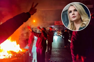 ৮০০ বিক্ষোভকারীর ফাঁসি কার্যকর স্থগিত করেছে ইরান: হোয়াইট হাউস