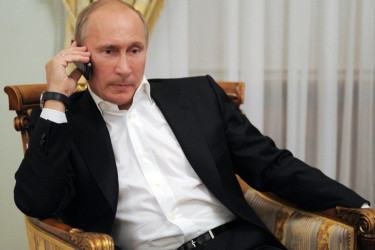 ইরান-ইসরায়েল-যুক্তরাষ্ট্র সংকট মেটাতে মধ্যস্থতা করতে চান পুতিন